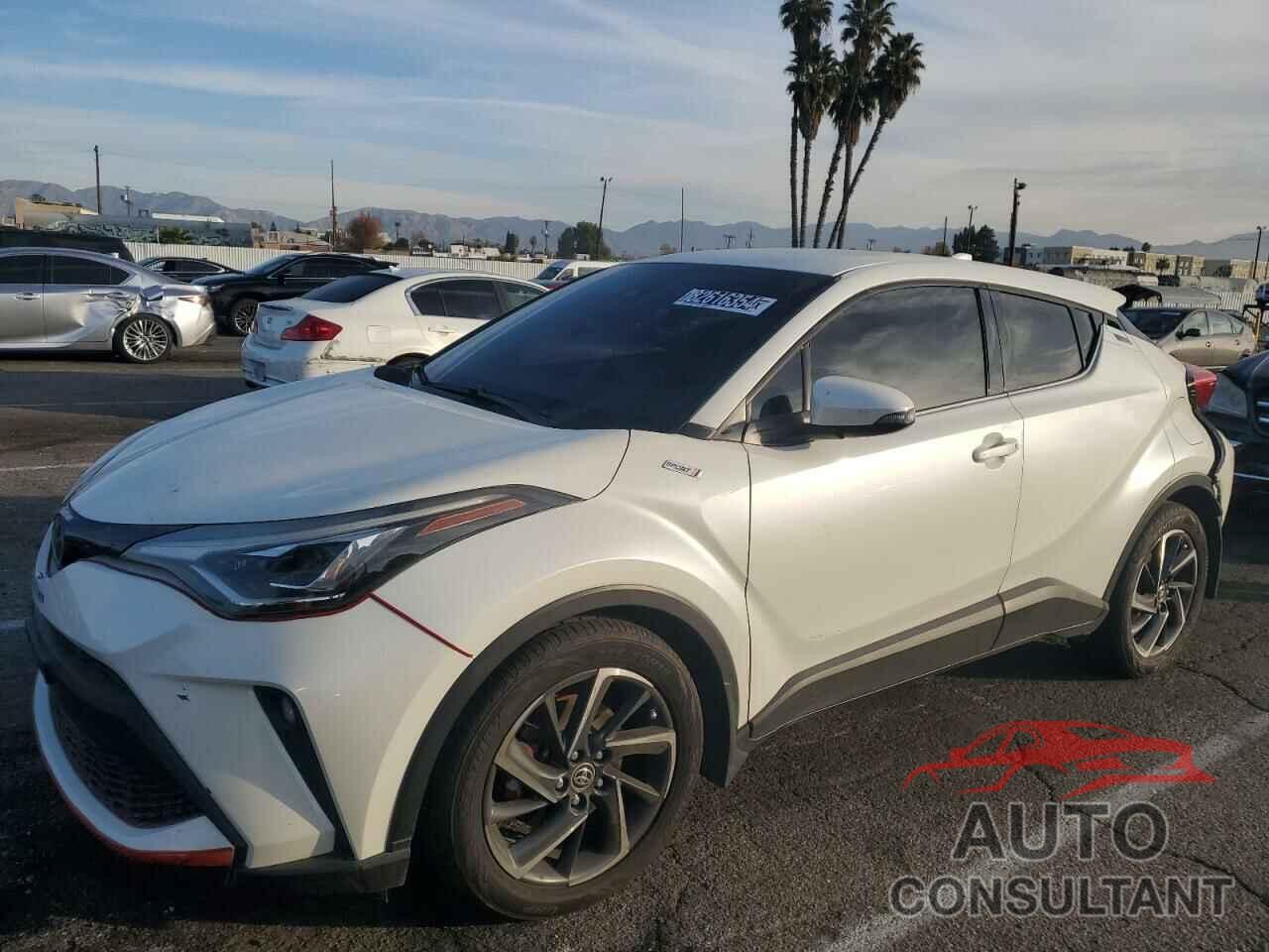 TOYOTA C-HR 2021 - JTNKHMBX4M1125680