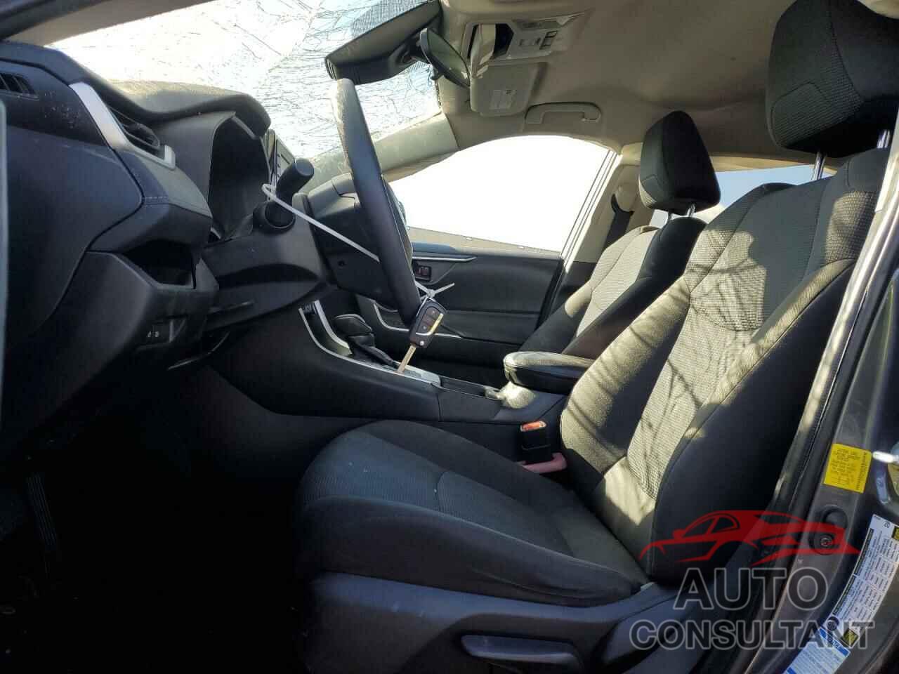 TOYOTA RAV4 2022 - 2T3F1RFV5NW281374