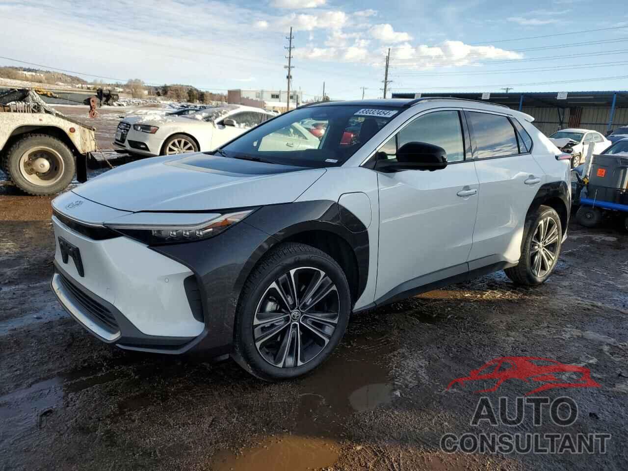 TOYOTA BZ4X XLE 2023 - JTMABACA3PA043289