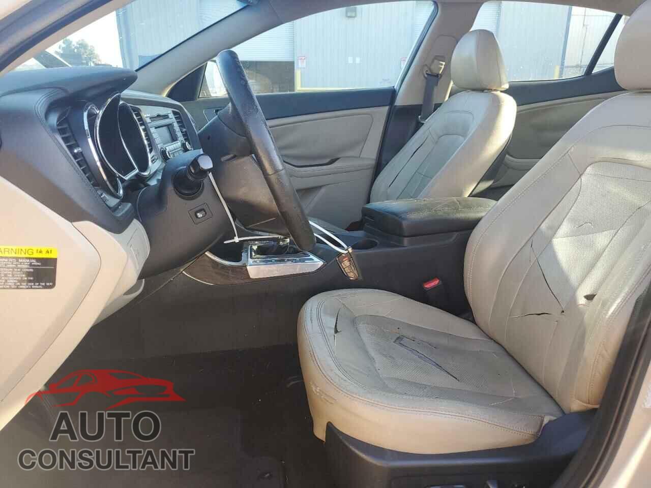 KIA OPTIMA 2011 - KNAGN4A79B5172775