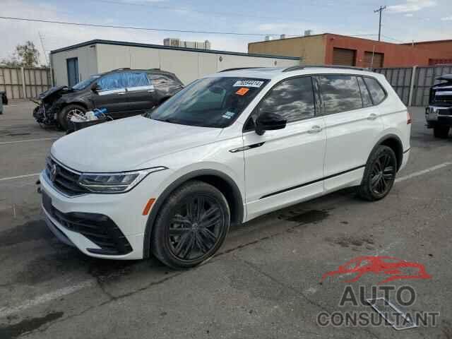 VOLKSWAGEN TIGUAN 2022 - 3VVCB7AX5NM129451