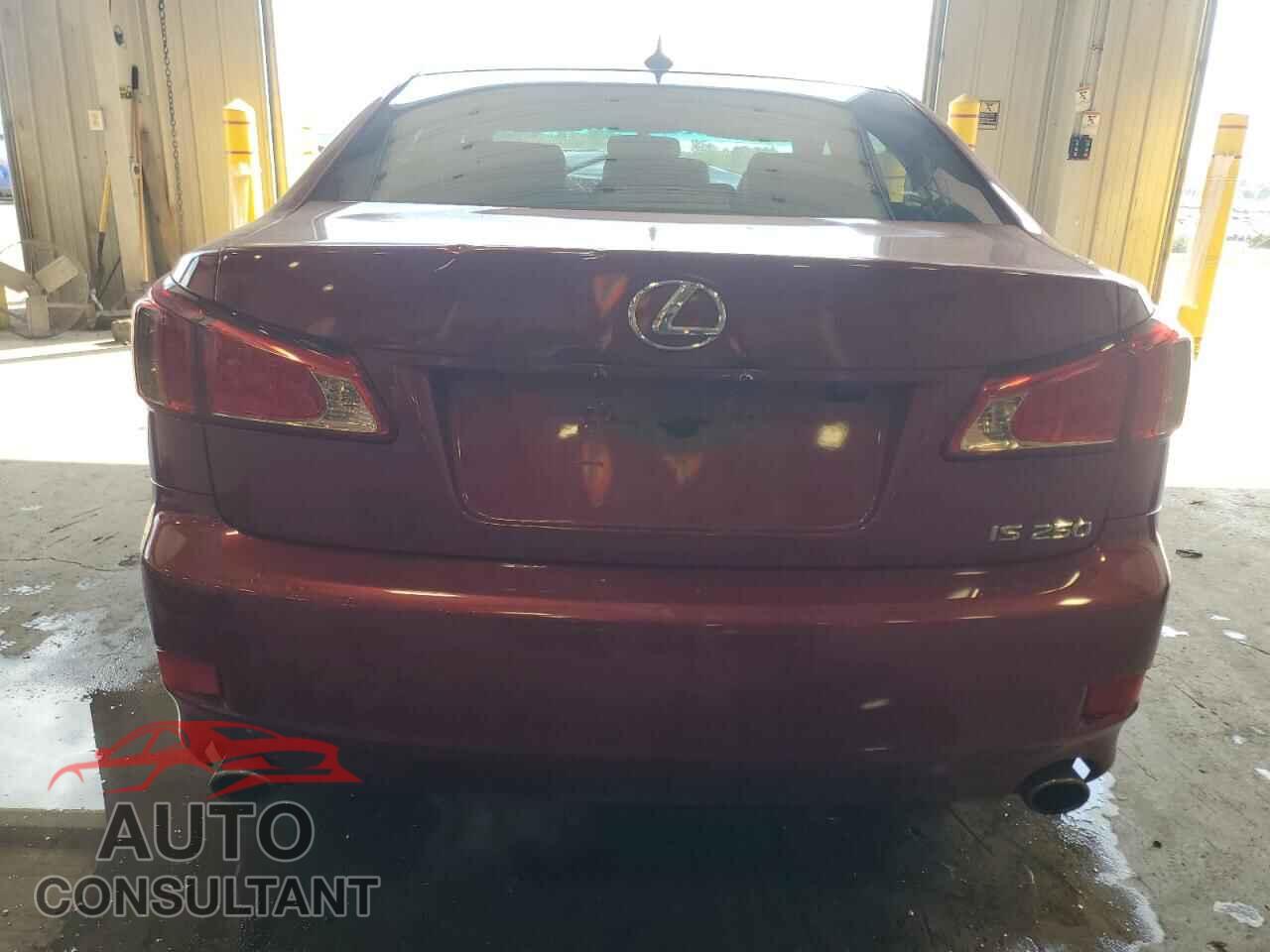 LEXUS IS 2012 - JTHBF5C29C2103023