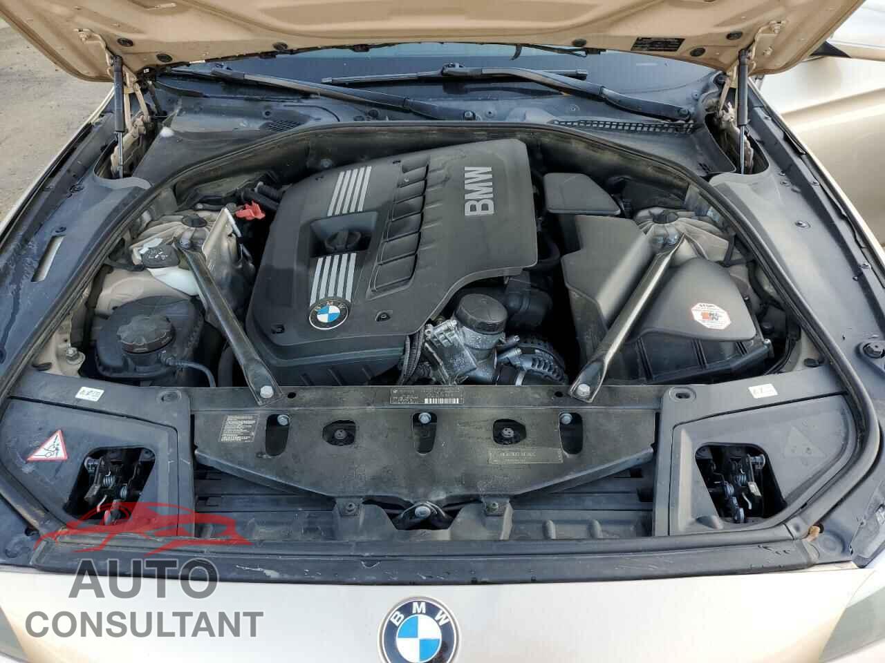 BMW 5 SERIES 2011 - WBAFR1C58BC742920