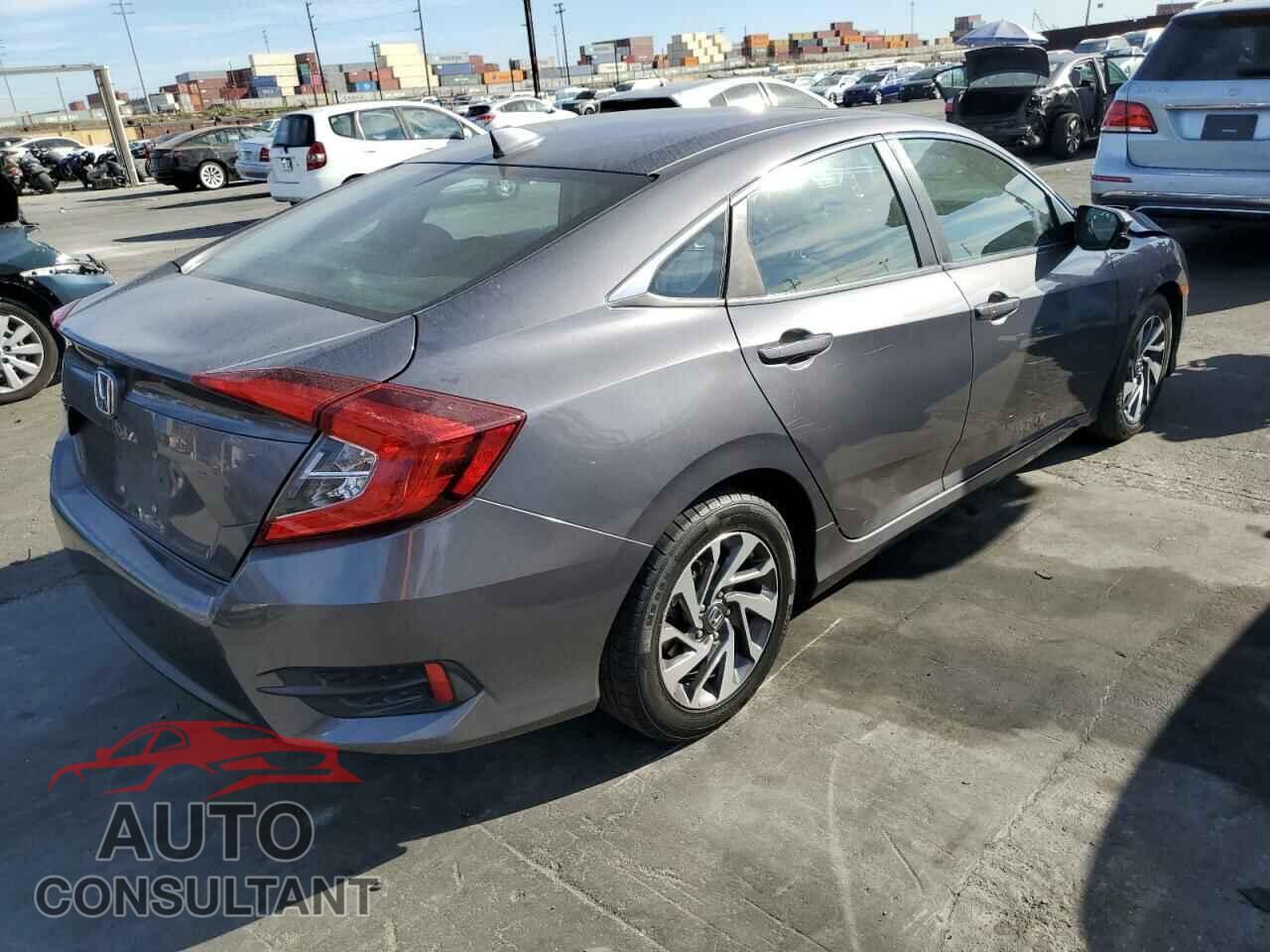 HONDA CIVIC 2018 - 2HGFC2F7XJH520318