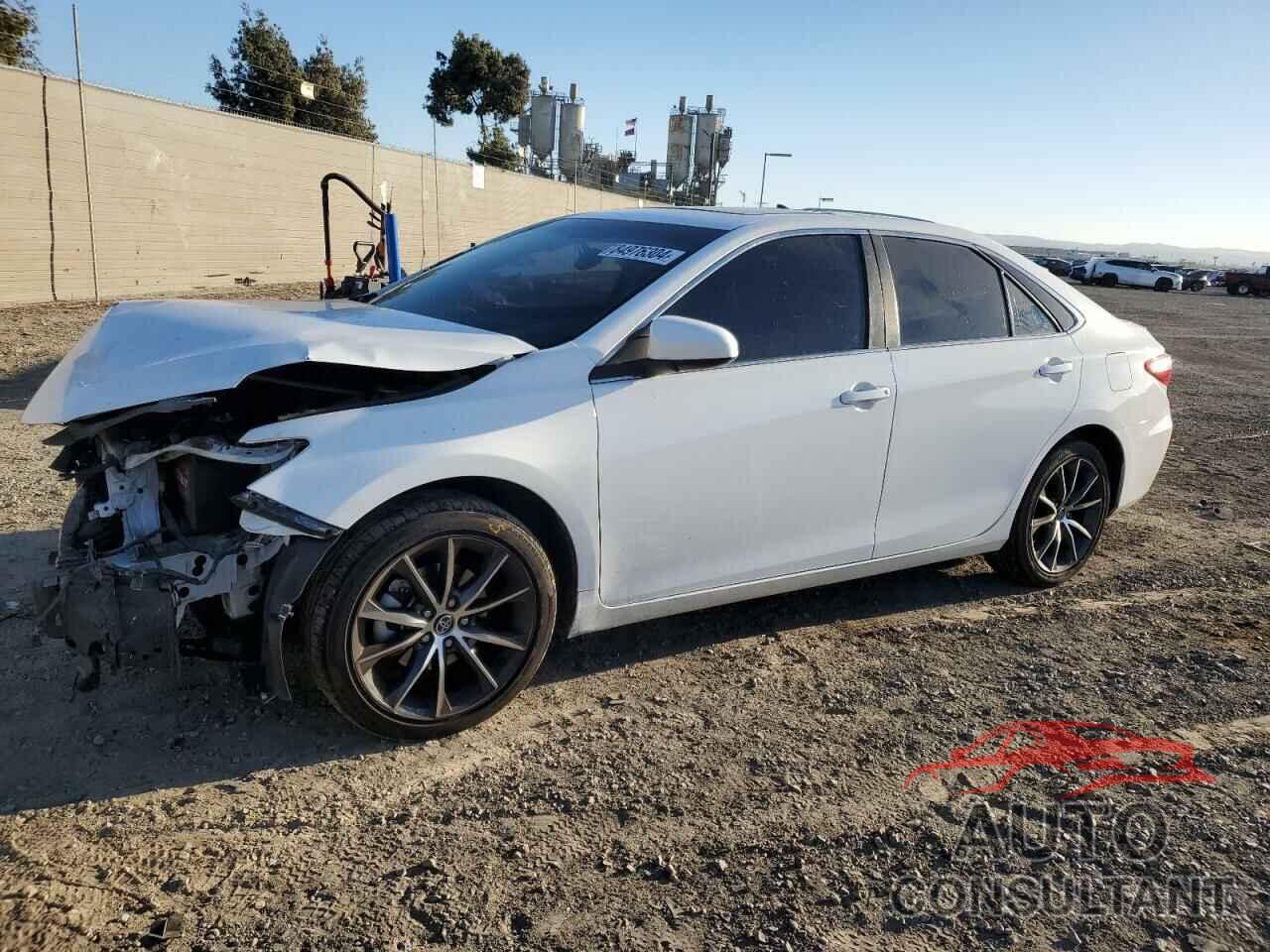 TOYOTA CAMRY 2015 - 4T1BK1FK6FU028643