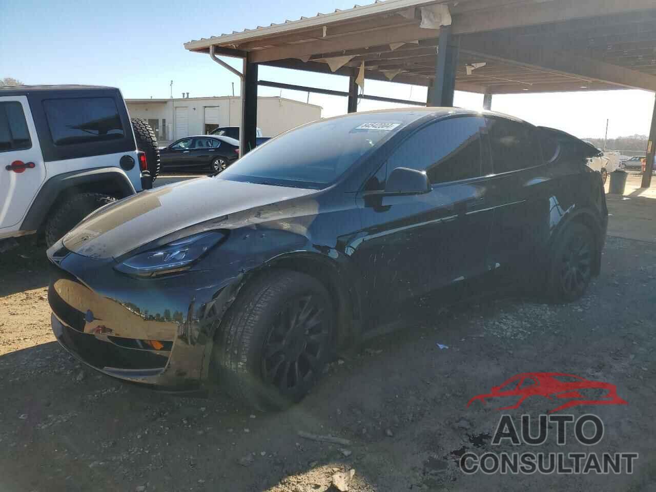 TESLA MODEL Y 2024 - 7SAYGDEE5RA270012