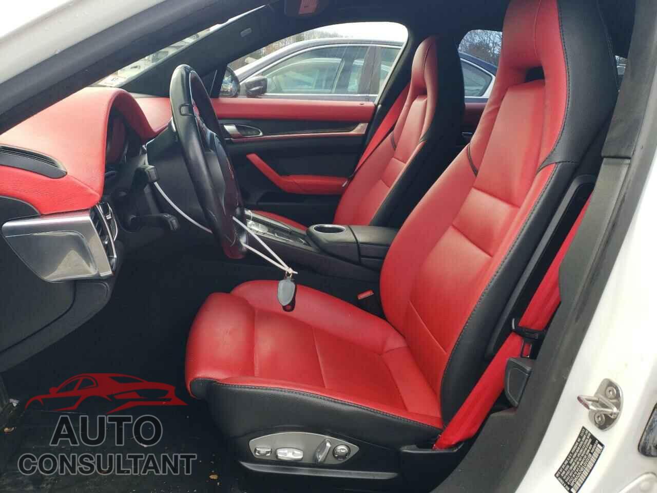 PORSCHE PANAMERA 2014 - WP0AA2A74EL010108