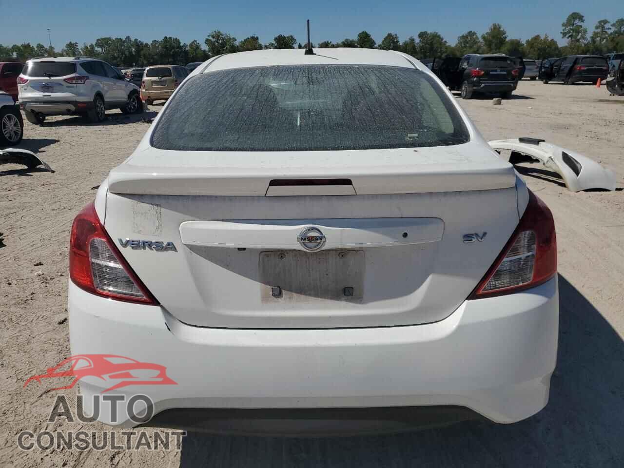NISSAN VERSA 2019 - 3N1CN7AP3KL831987