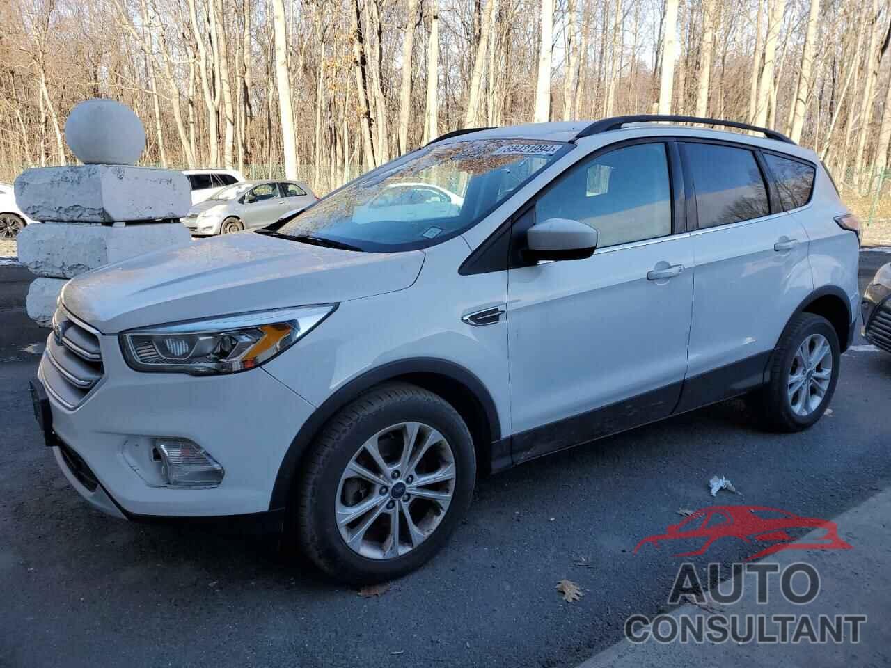 FORD ESCAPE 2017 - 1FMCU9GD8HUB50761