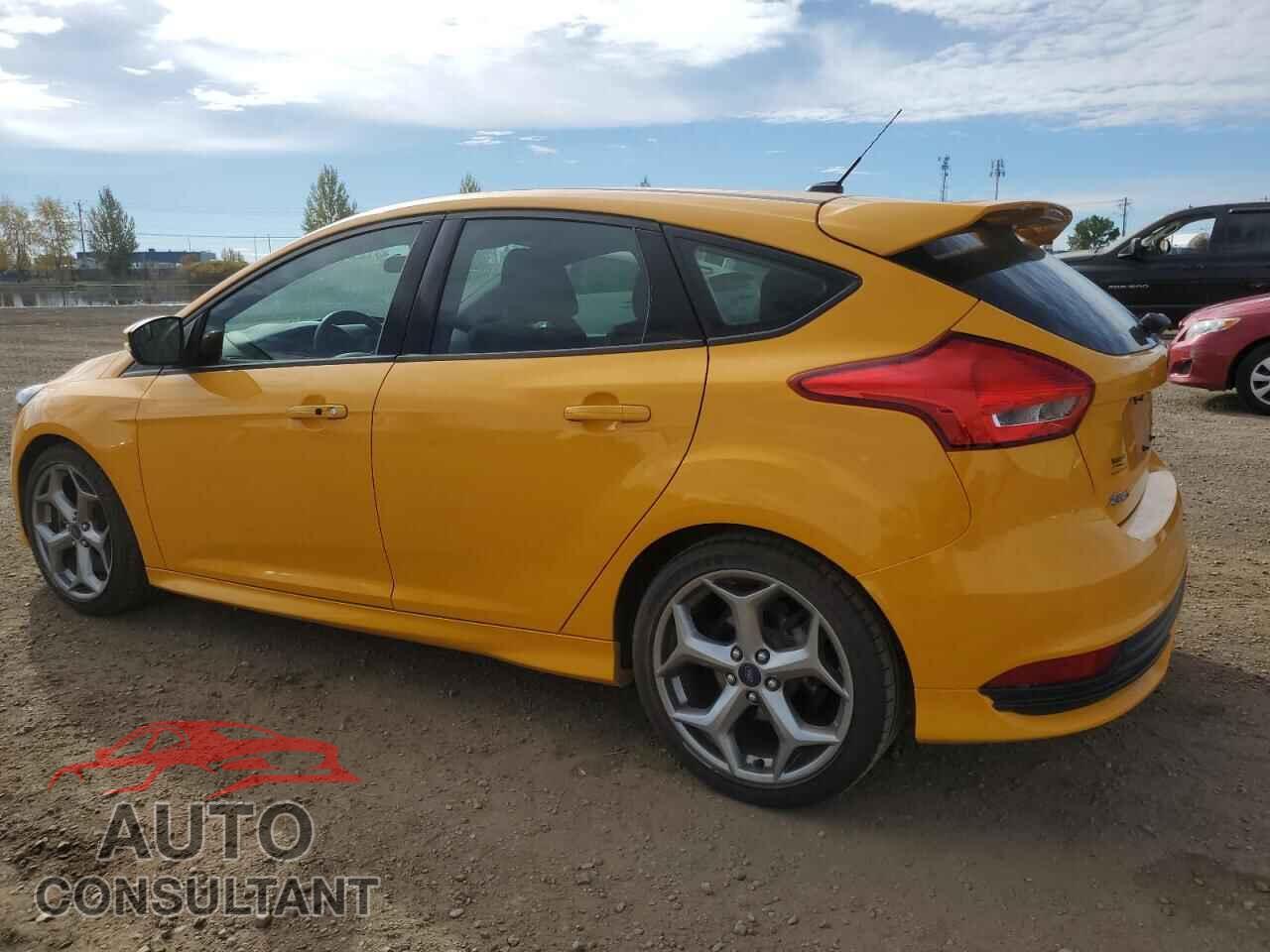 FORD FOCUS 2015 - 1FADP3L94FL331508