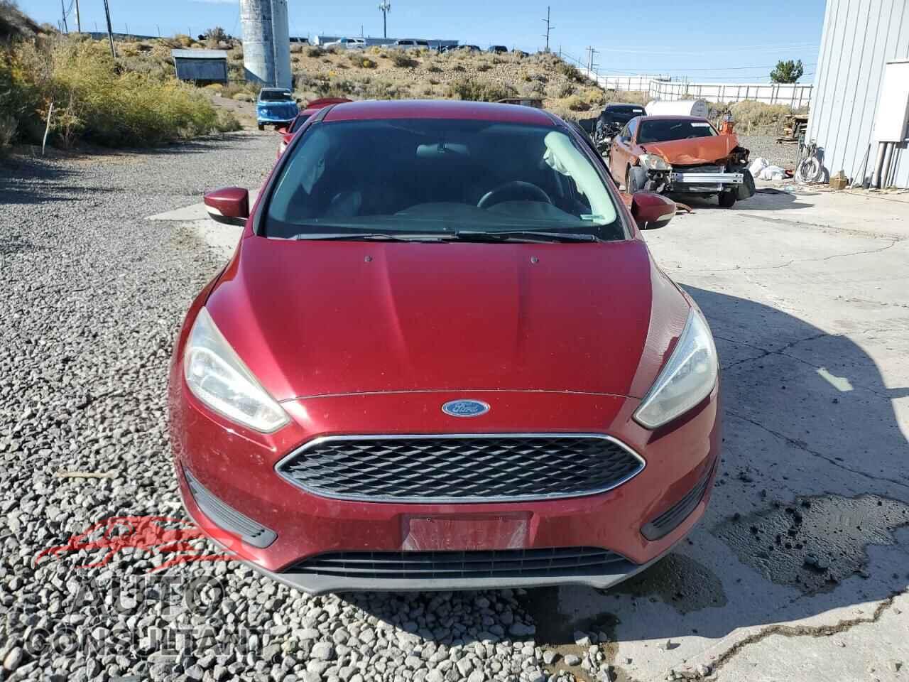 FORD FOCUS 2017 - 1FADP3F25HL215588