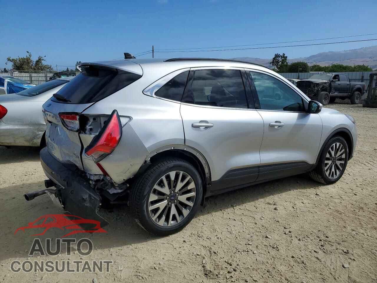 FORD ESCAPE 2020 - 1FMCU9J94LUA14995