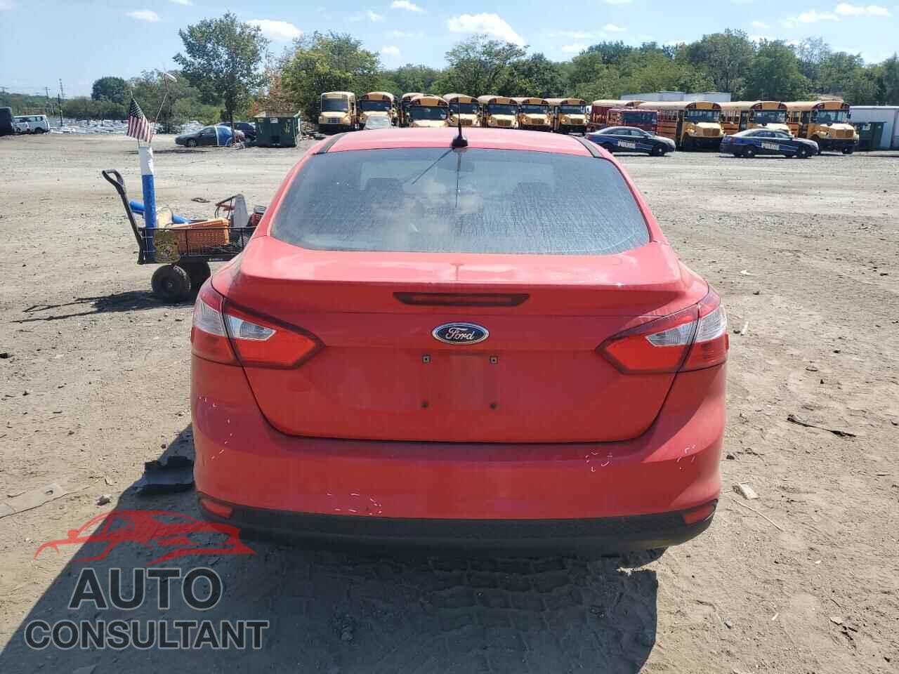 FORD FOCUS 2012 - 1FAHP3F29CL353080