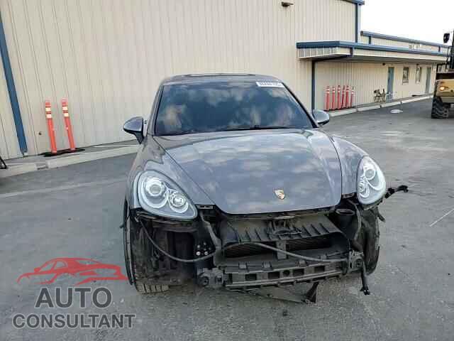 PORSCHE CAYENNE 2012 - WP1AA2A21CLA01124
