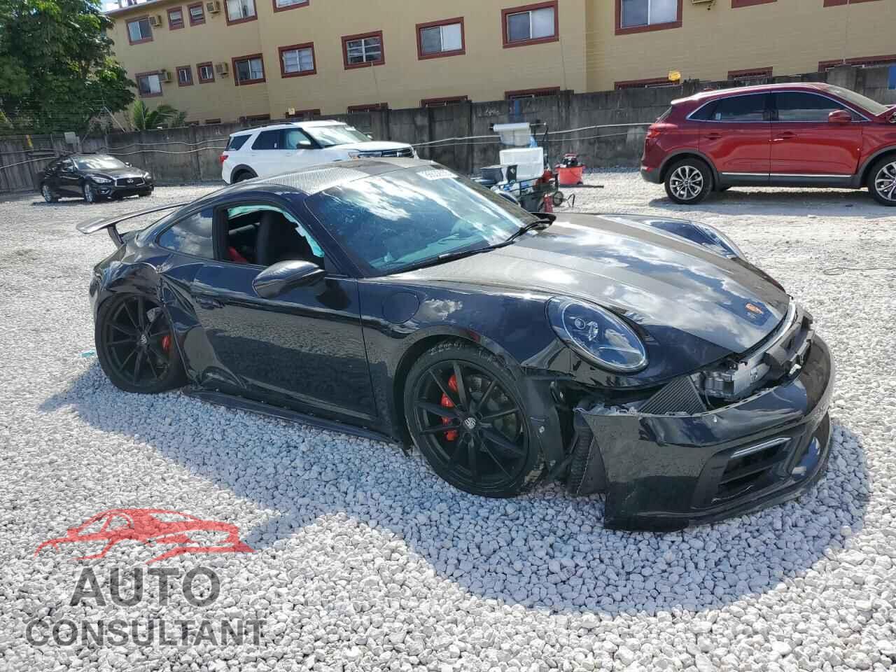 PORSCHE 911 2024 - WP0AA2A99RS208633