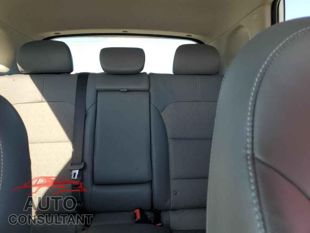 KIA NIRO 2018 - KNDCC3LC7J5111094