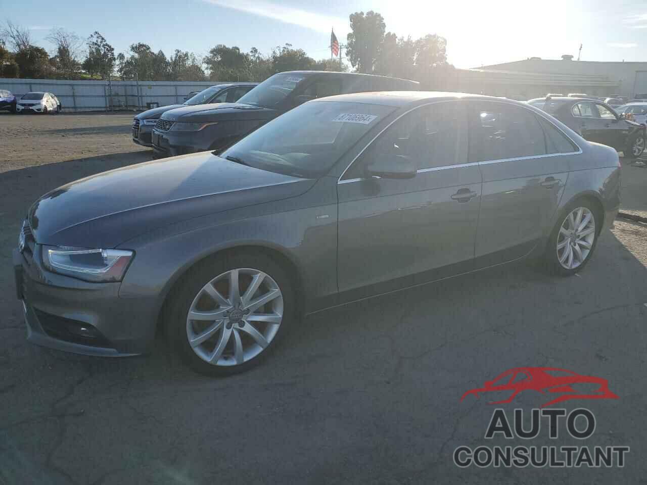 AUDI A4 2013 - WAUFFAFL6DN011400