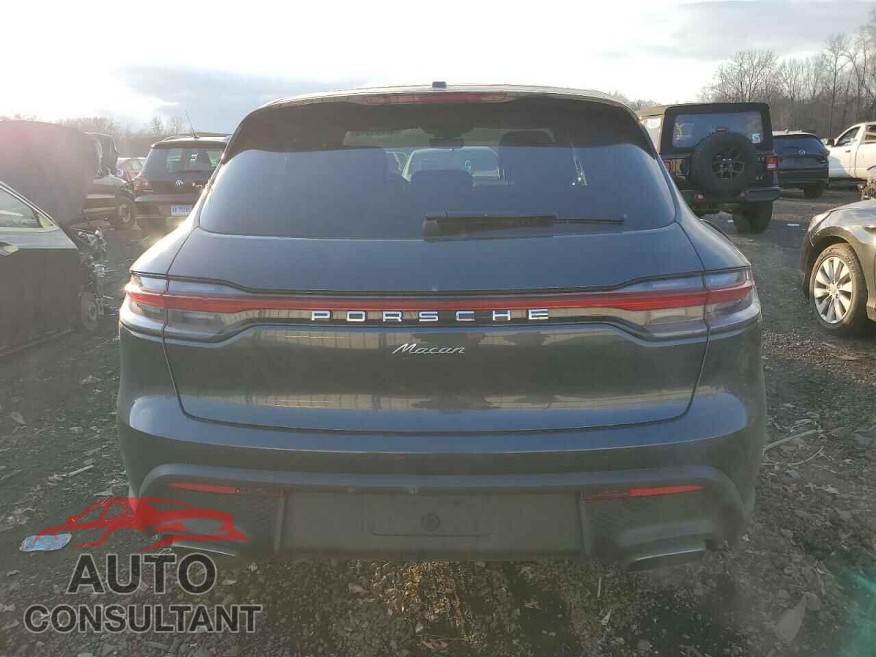 PORSCHE MACAN BASE 2024 - WP1AA2A51RLB10492