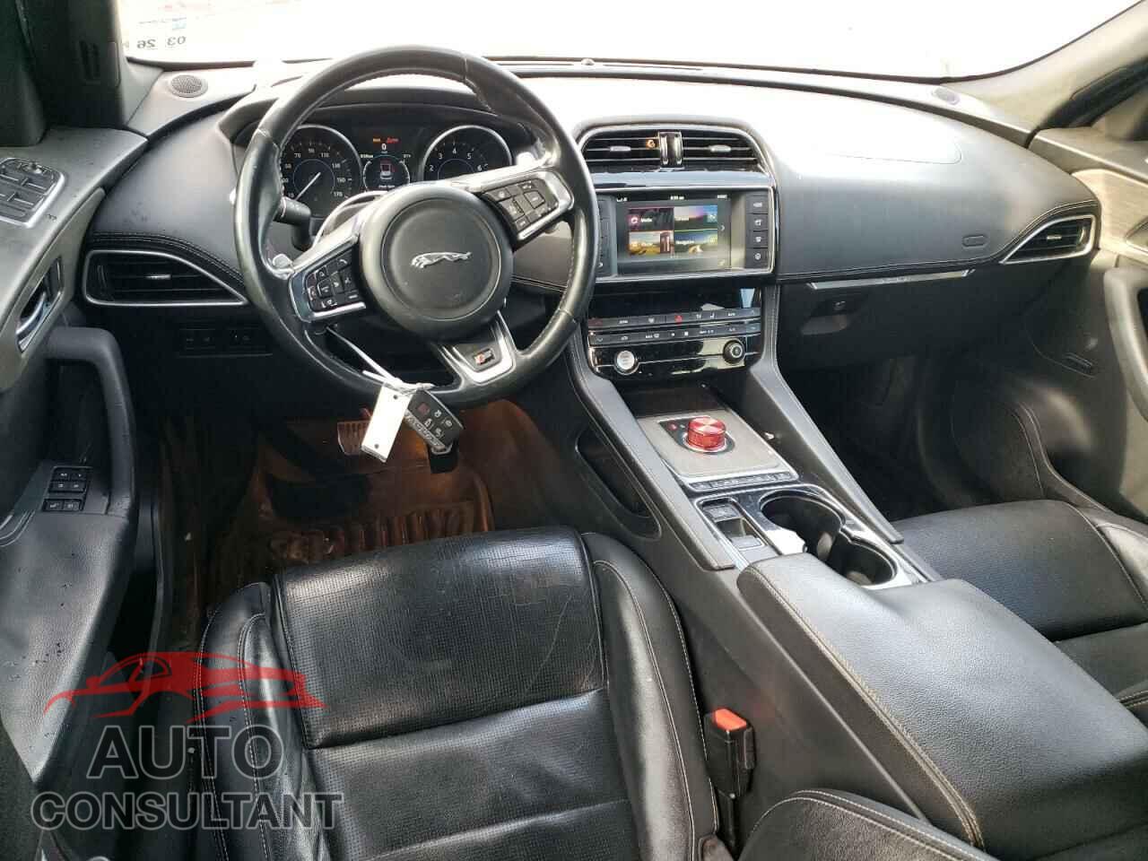 JAGUAR F-PACE 2017 - SADCM2BV4HA063733