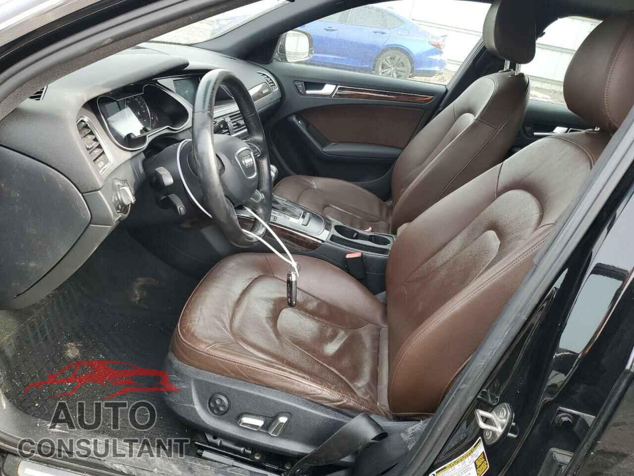 AUDI A4 2013 - WAUBFAFL0DN041037