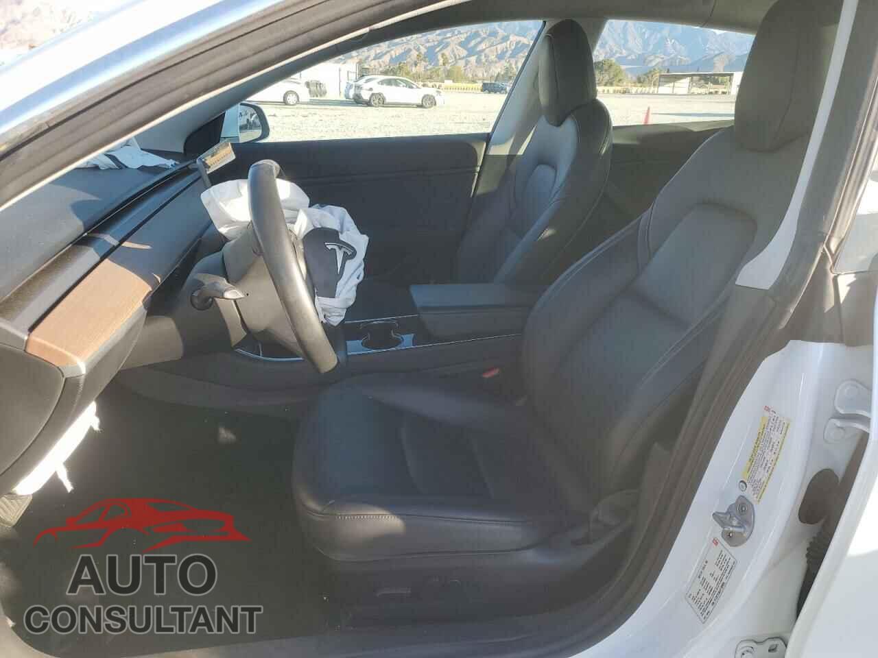 TESLA MODEL 3 2018 - 5YJ3E1EA0JF108806