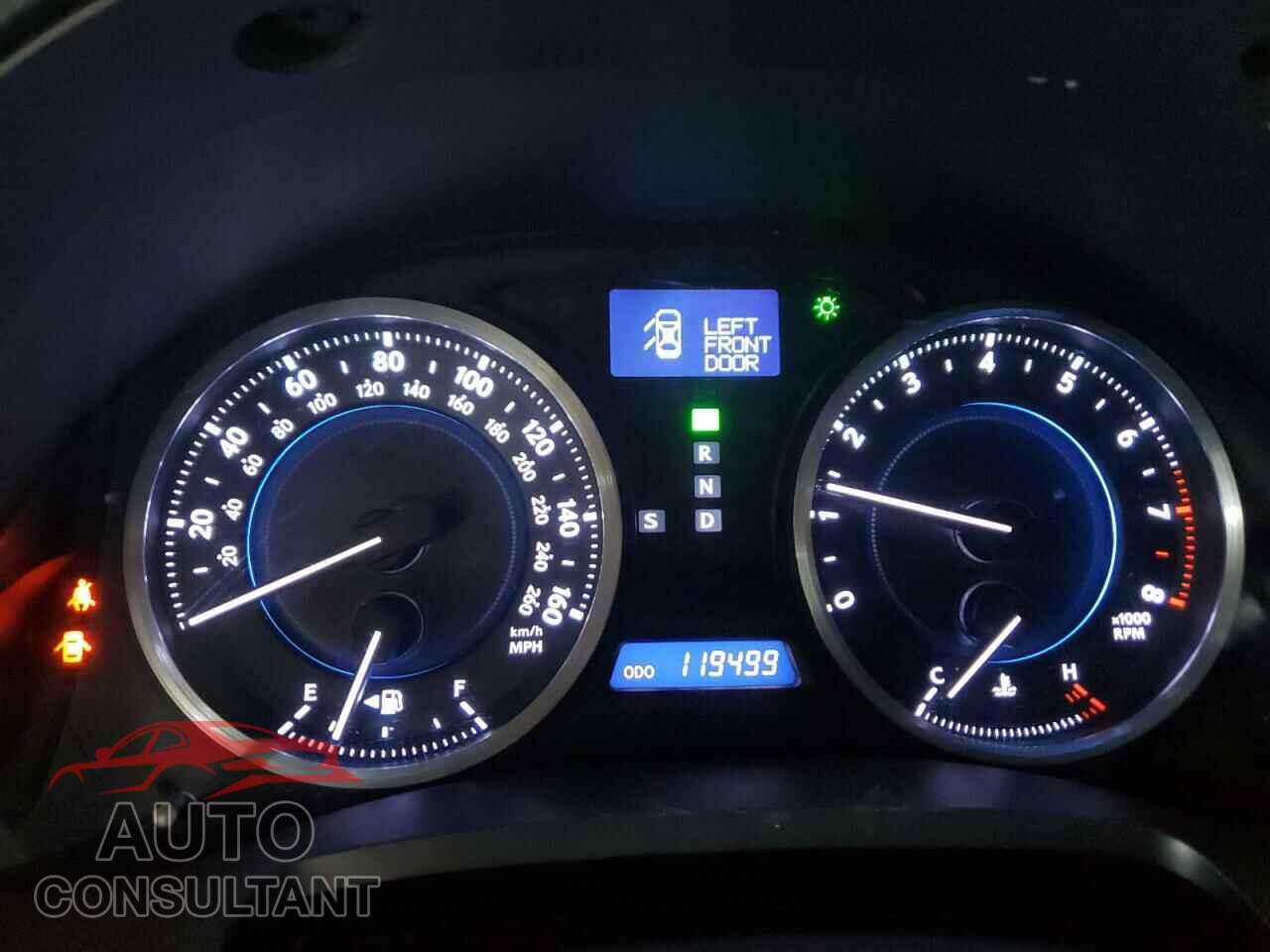 LEXUS IS 2011 - JTHBF5C26B5155223