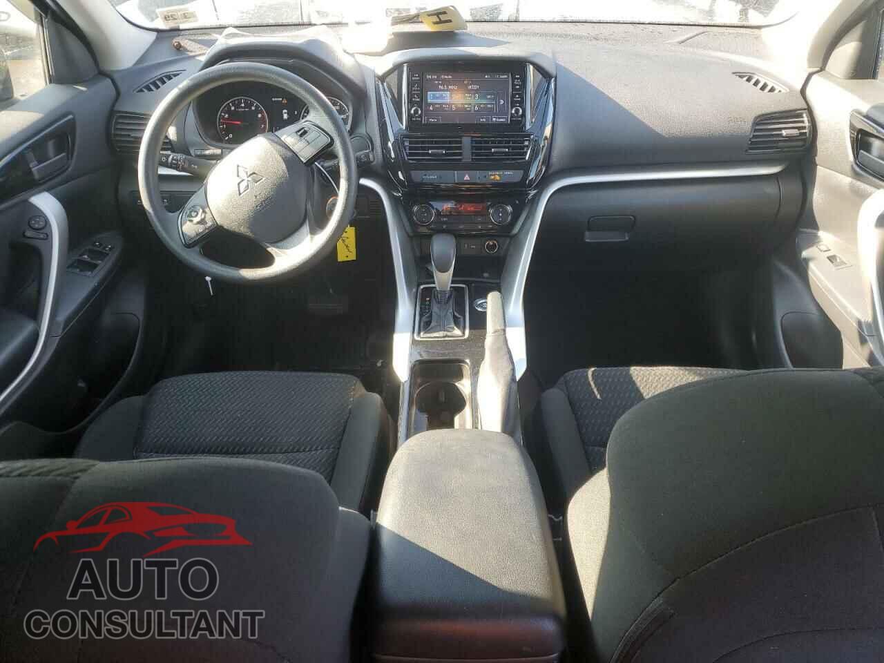 MITSUBISHI ECLIPSE 2024 - JA4ATUAA3RZ030266