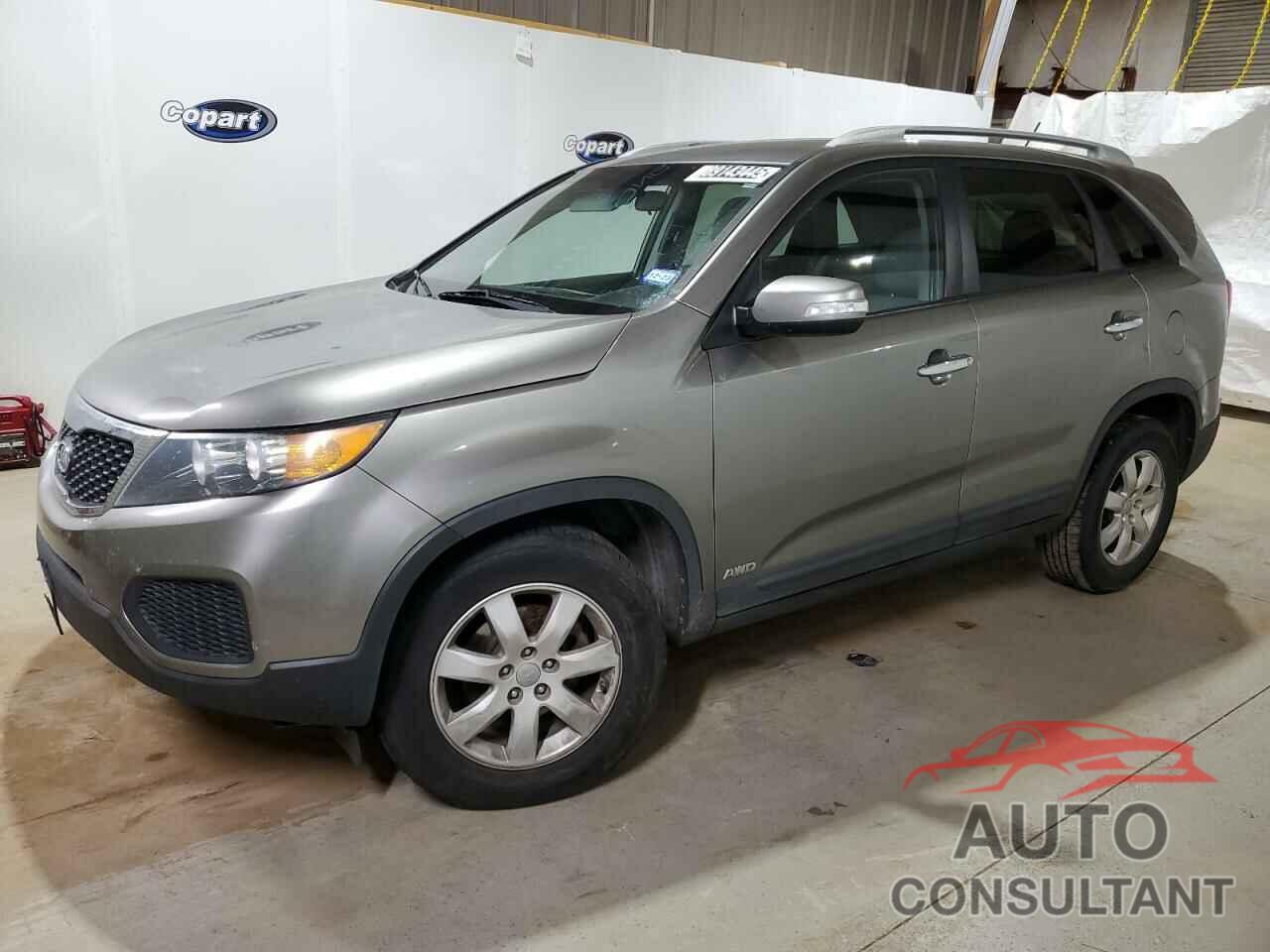 KIA SORENTO 2013 - 5XYKTDA28DG349852