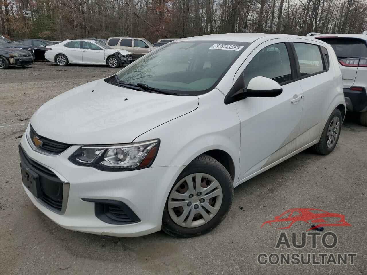 CHEVROLET SONIC 2018 - 1G1JG6SH6J4131667