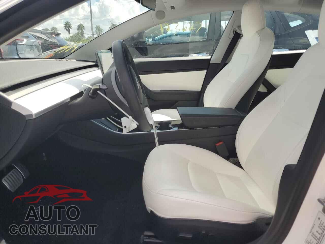 TESLA MODEL 3 2020 - 5YJ3E1EA1LF785916