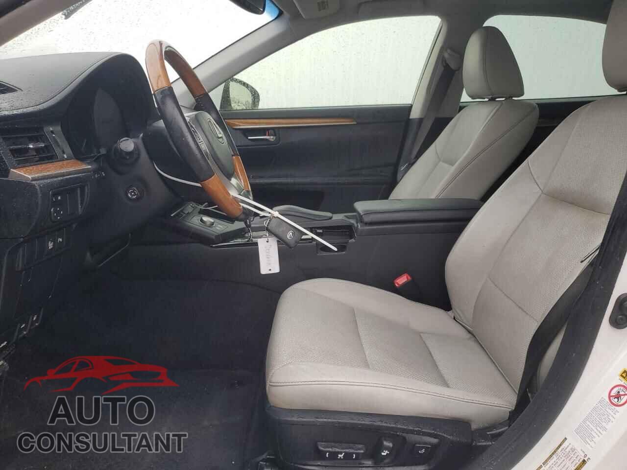 LEXUS ES300 2013 - JTHBW1GG8D2032249