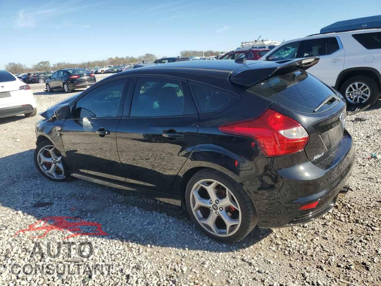FORD FOCUS 2013 - 1FADP3L97DL263749