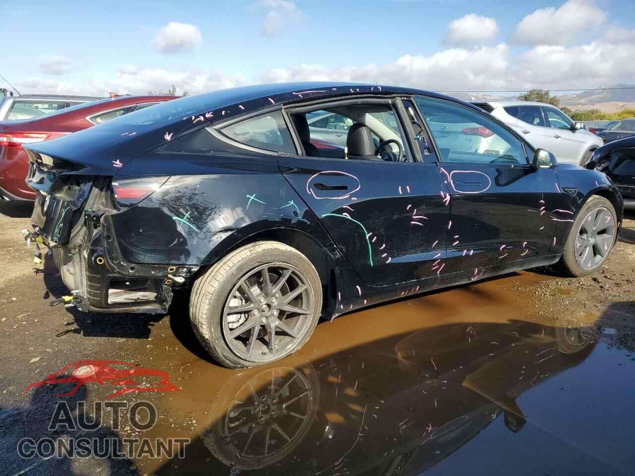 TESLA MODEL 3 2023 - 5YJ3E1EA0PF602897