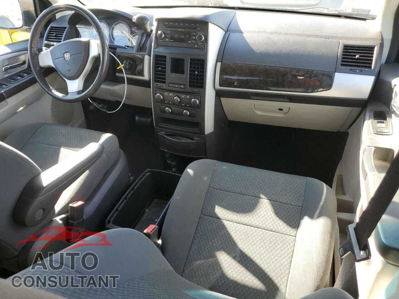 DODGE CARAVAN 2010 - 2D4RN5D12AR475619