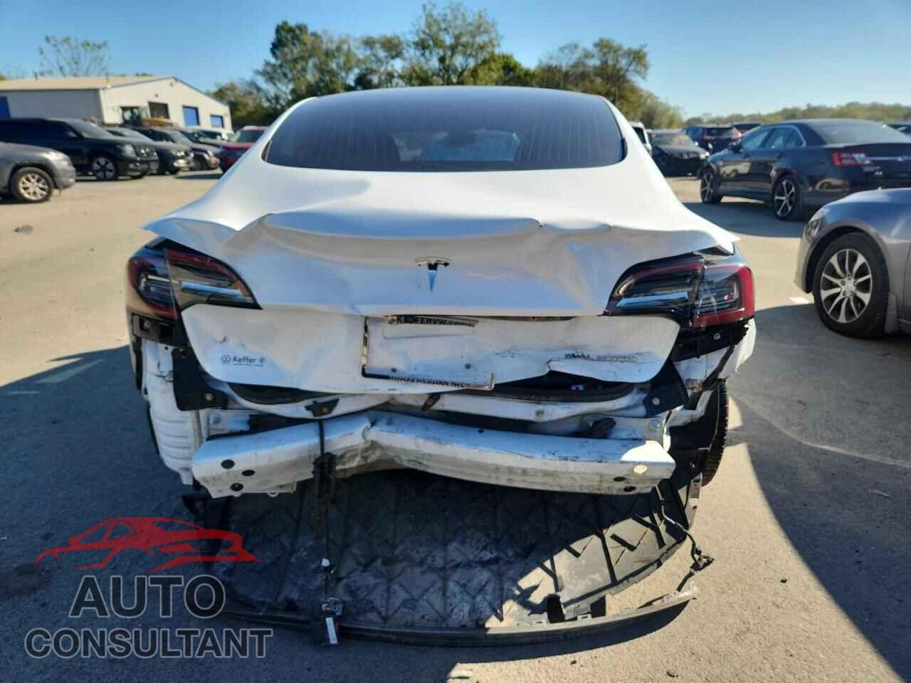 TESLA MODEL 3 2018 - 5YJ3E1EB7JF108634
