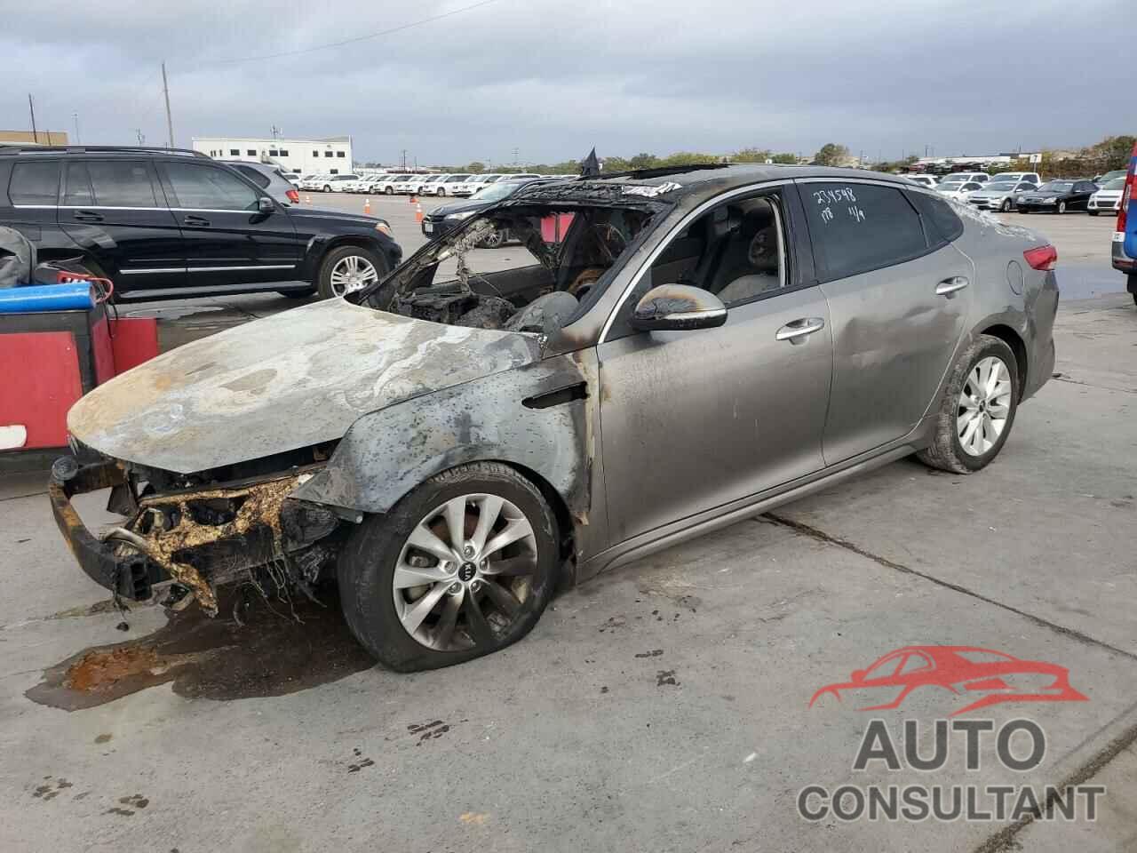 KIA OPTIMA 2017 - 5XXGU4L32HG145180