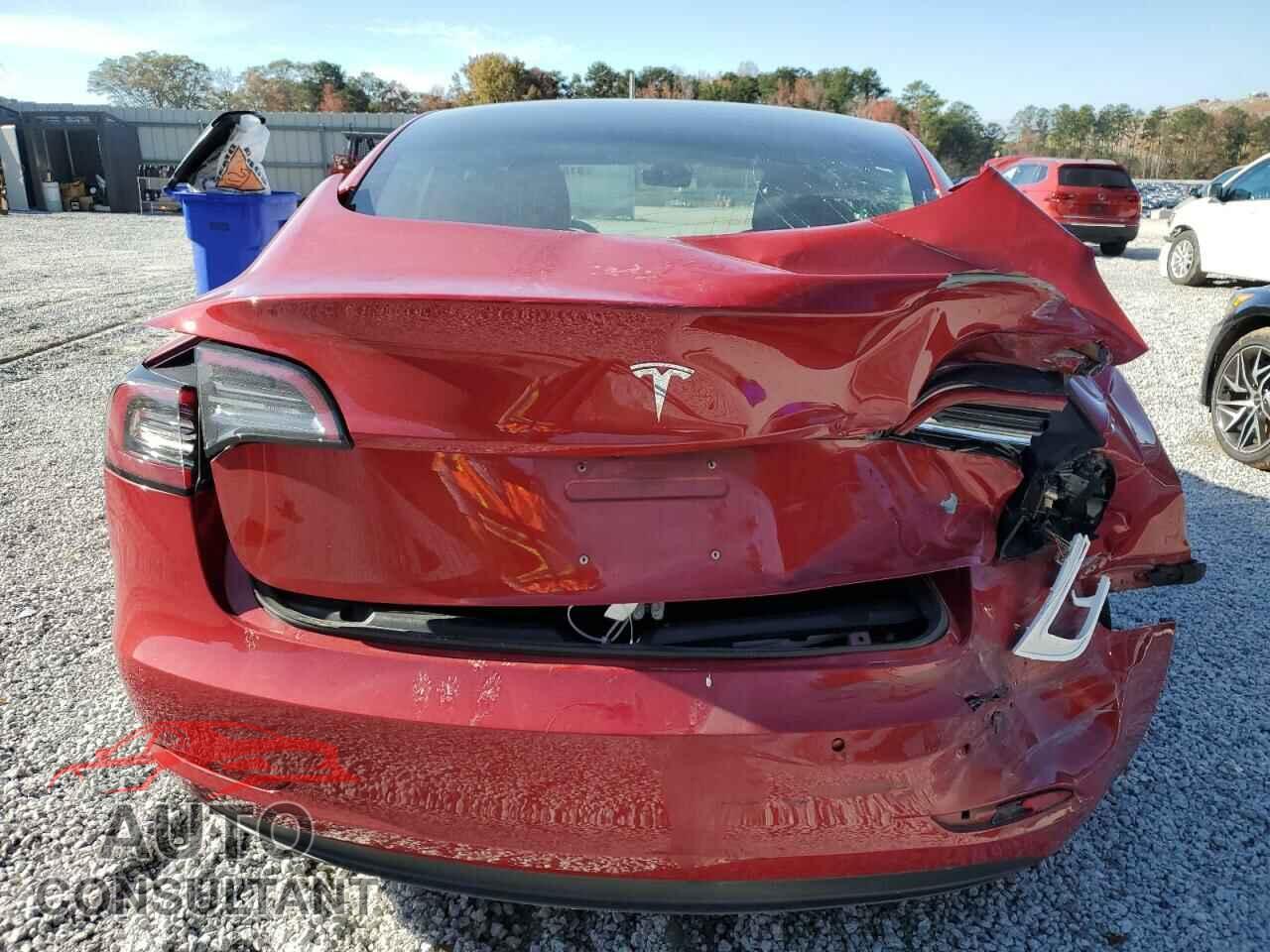 TESLA MODEL 3 2018 - 5YJ3E1EA0JF058067