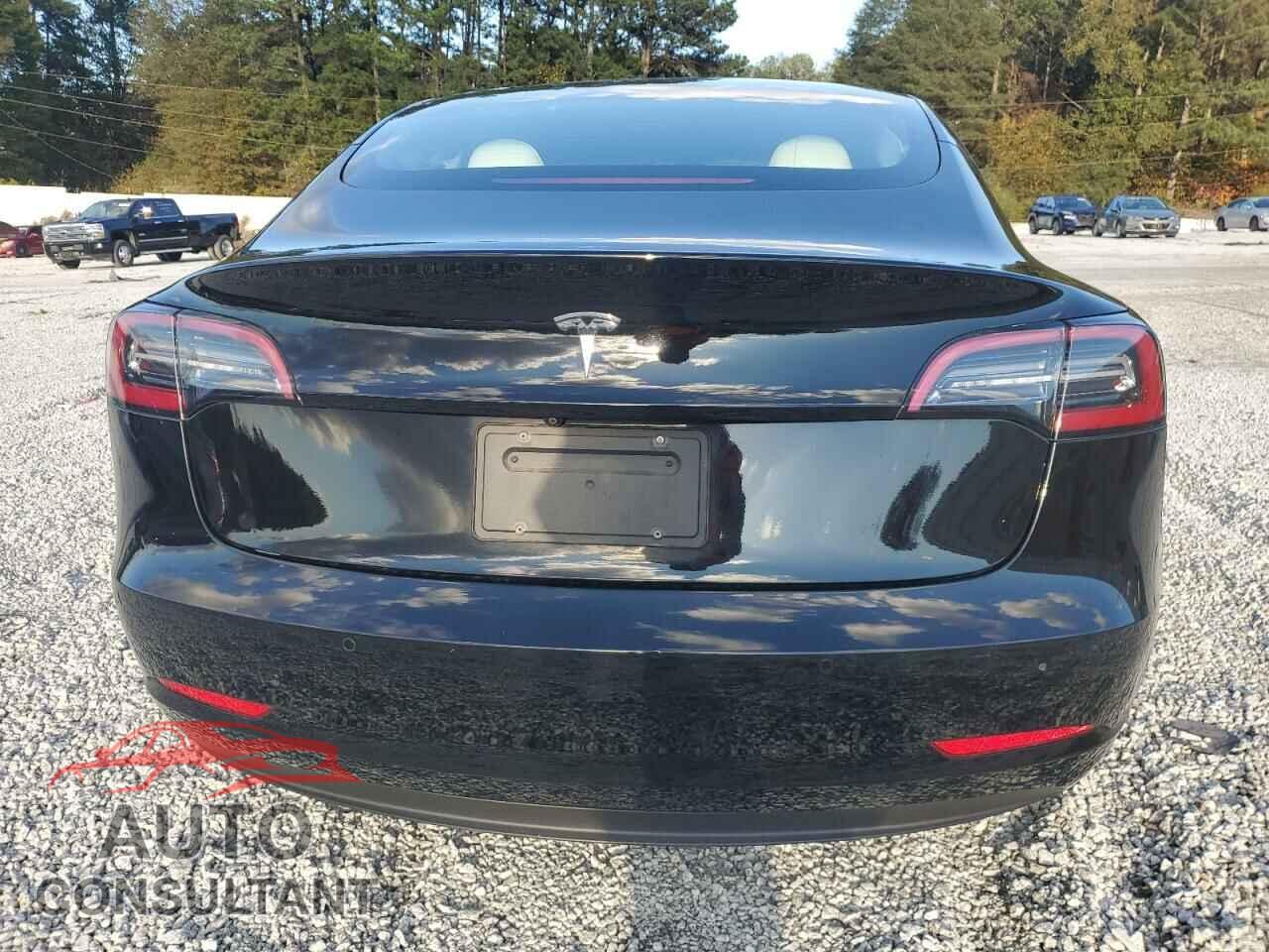 TESLA MODEL 3 2021 - 5YJ3E1EA7MF838300