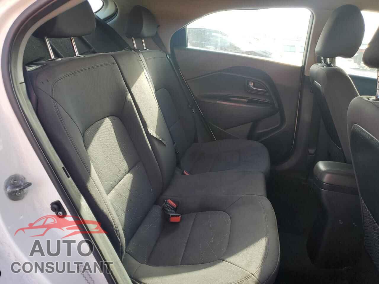 KIA RIO 2013 - KNADN5A33D6212948