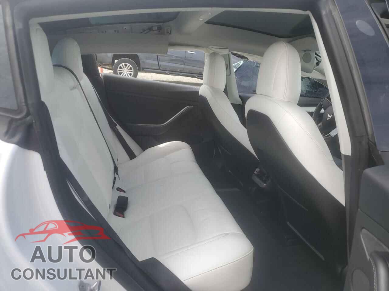 TESLA MODEL 3 2023 - 5YJ3E1EC2PF382146