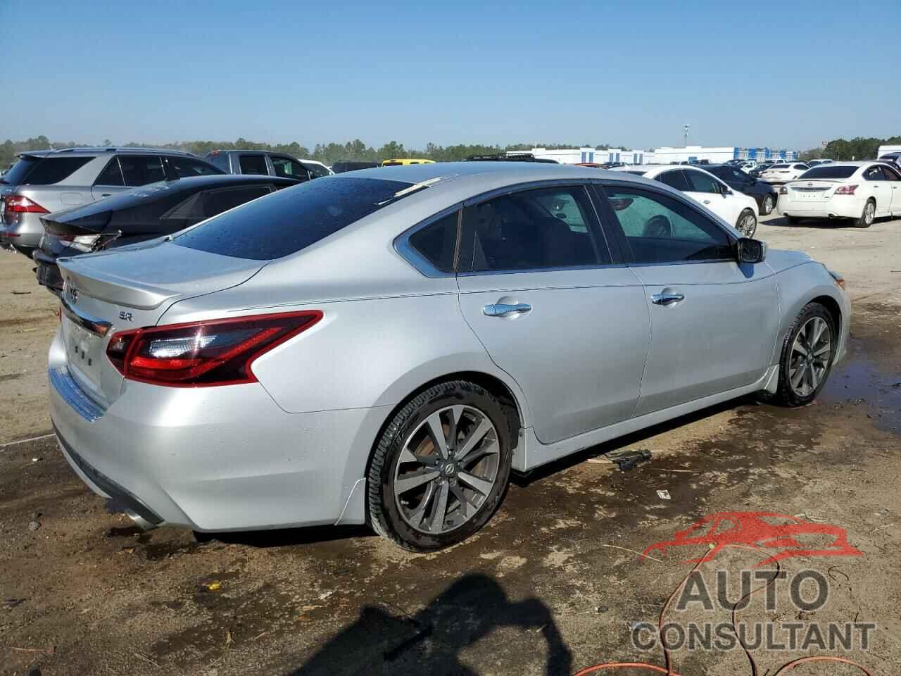 NISSAN ALTIMA 2017 - 1N4AL3AP6HN324647