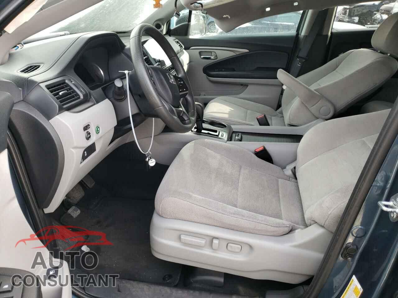 HONDA PILOT 2020 - 5FNYF6H35LB032175