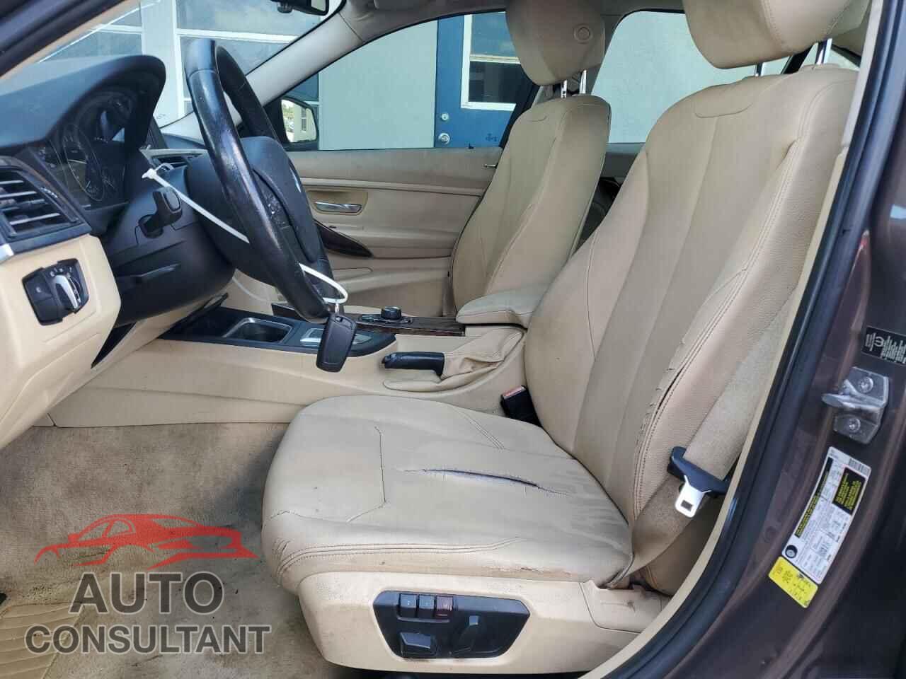 BMW 3 SERIES 2013 - WBA3A5C5XDF353876