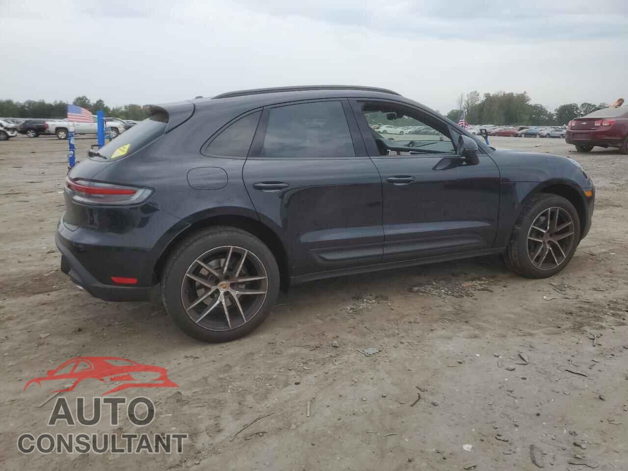 PORSCHE MACAN BASE 2023 - WP1AA2A50PLB20587