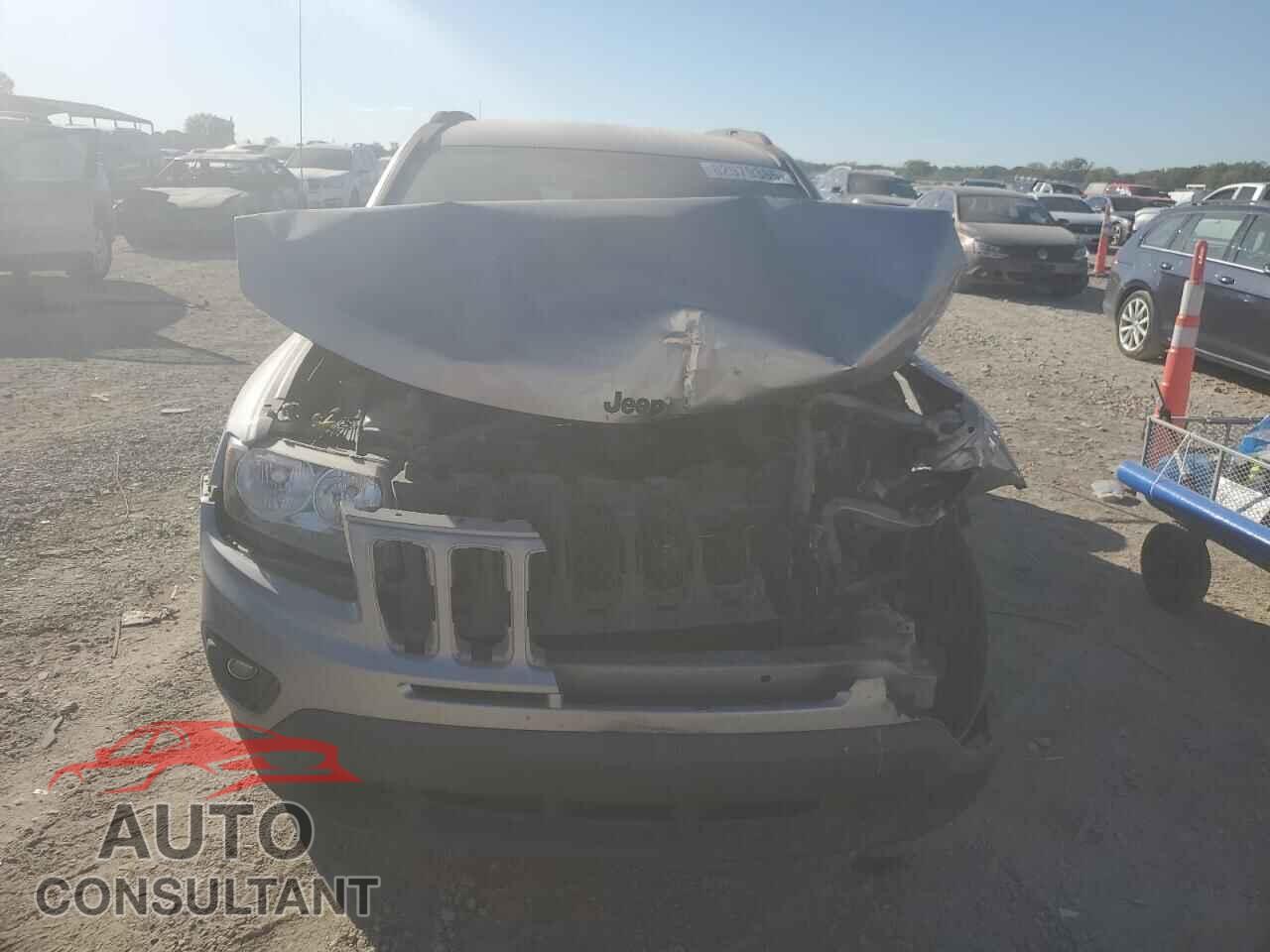 JEEP COMPASS 2015 - 1C4NJCBAXFD246517