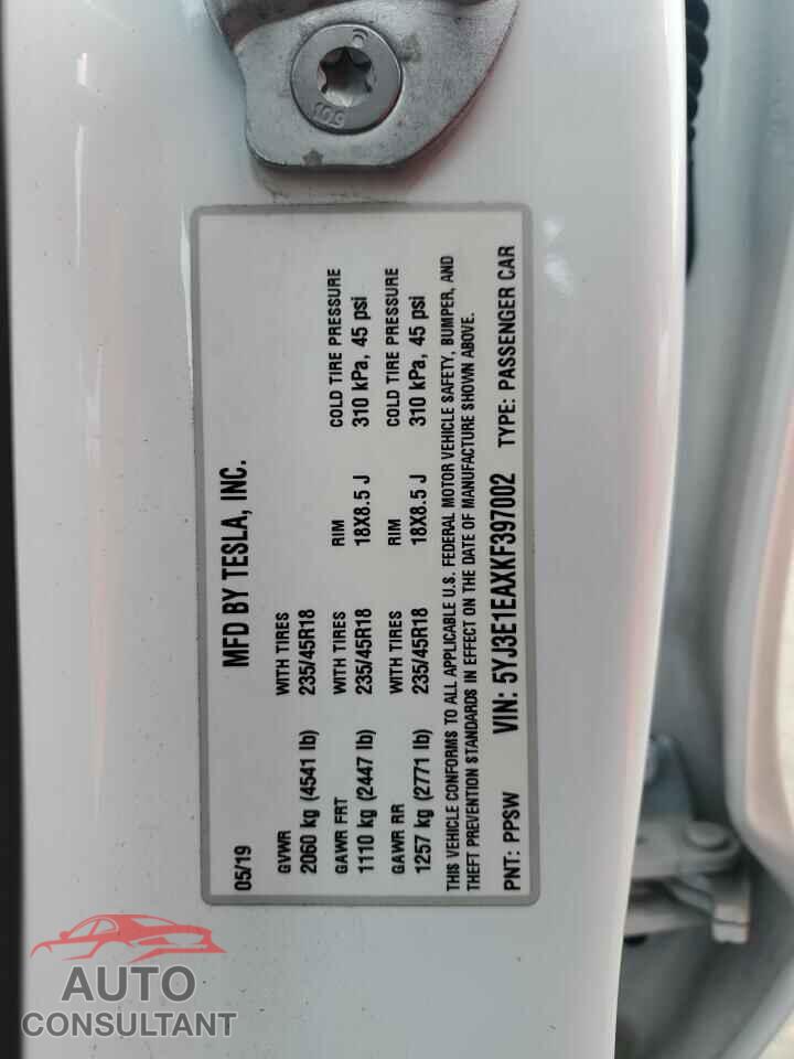 TESLA MODEL 3 2019 - 5YJ3E1EAXKF397002