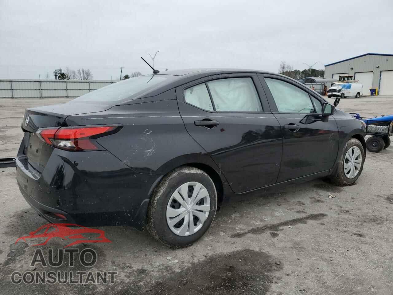NISSAN VERSA 2021 - 3N1CN8DV7ML896196