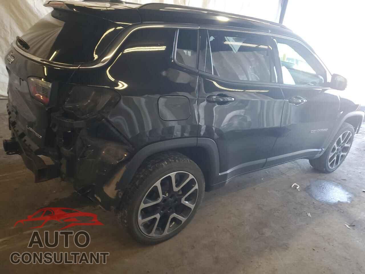 JEEP COMPASS 2018 - 3C4NJDCB9JT113439