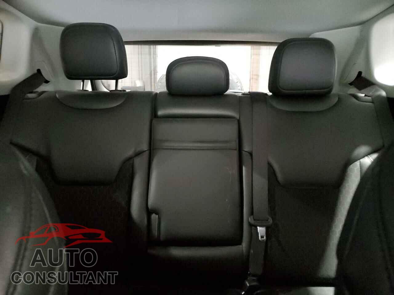 JEEP COMPASS 2018 - 3C4NJDBB2JT492513