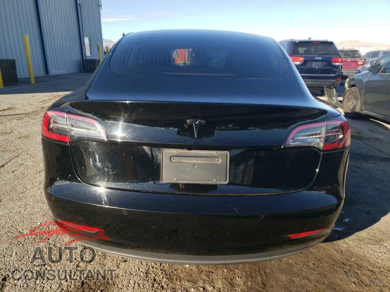 TESLA MODEL 3 2019 - 5YJ3E1EA7KF306770